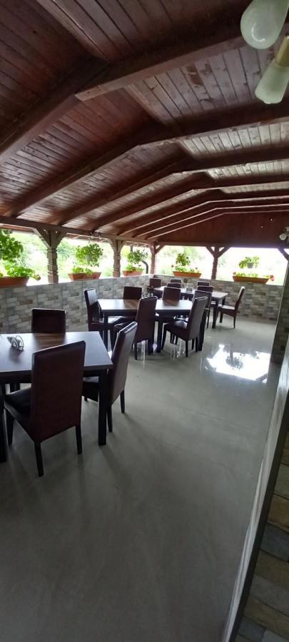 Pensiune Restaurant Alex Copalnic-Manastur Extérieur photo